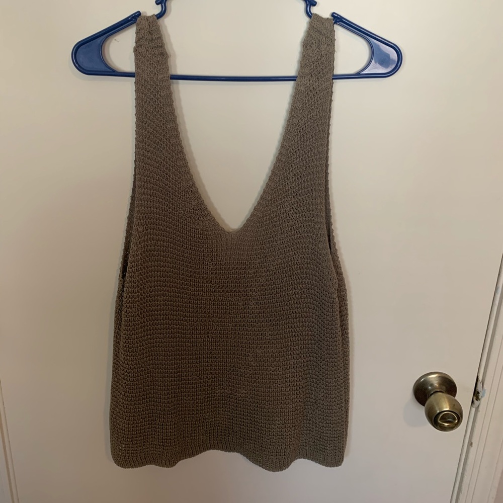 Crochet Top - Picture 2 of 3